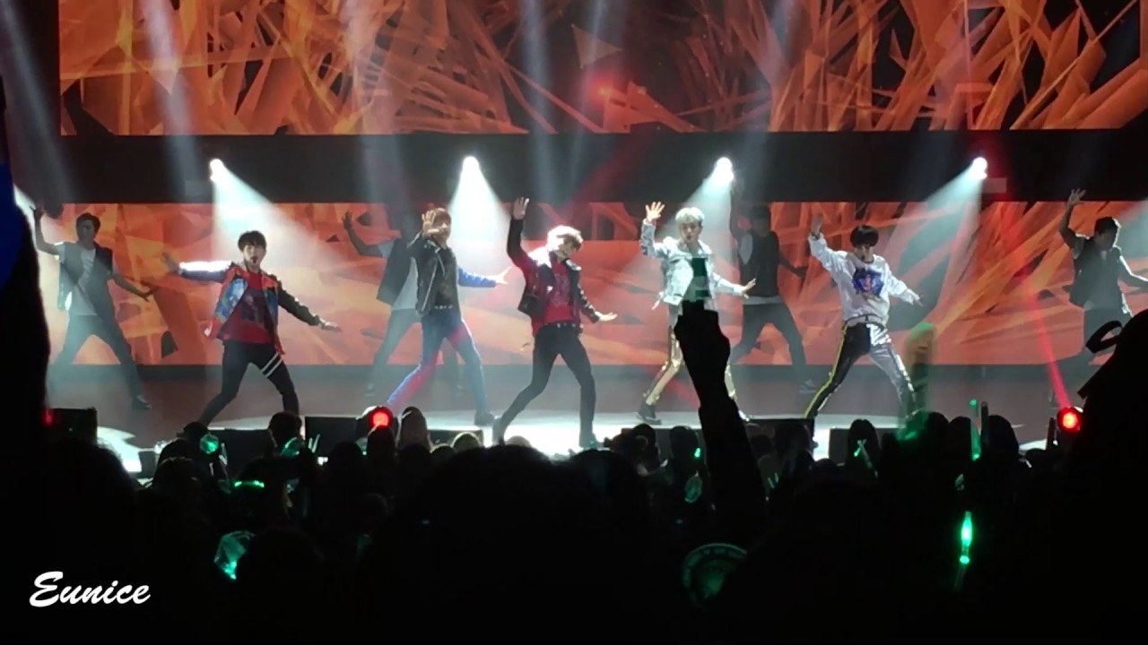 170319 SHINee World V in Toronto - Lucifer