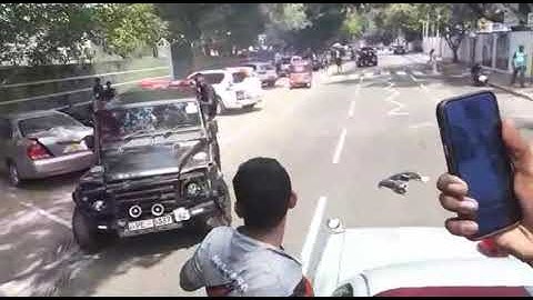 Land Rover Defender accident  Crash