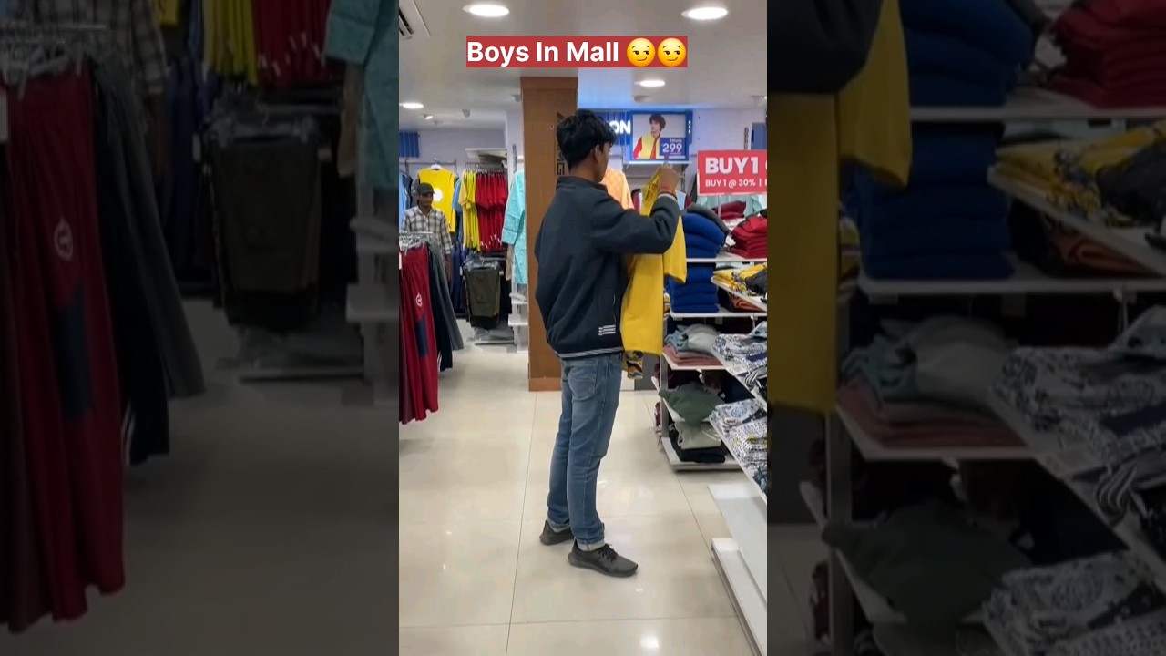 Boys In Mall 😏😏 #mall #theboys #funny #comedy #viral