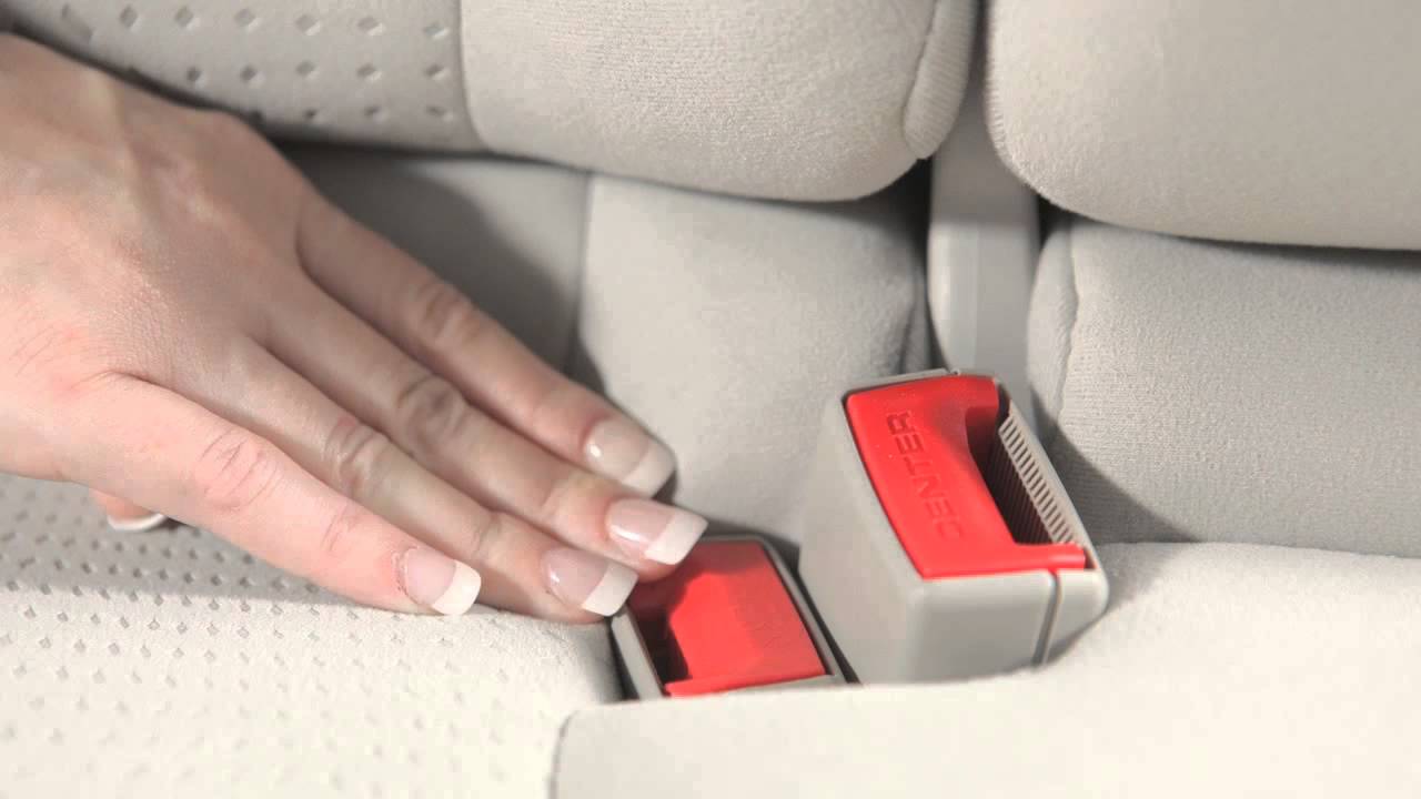 2013 Nissan LEAF Folding Down the Rear Seats YouTube