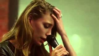 Medcezir 15.Bölüm Serenay Sarıkaya İsyan Şarkısı