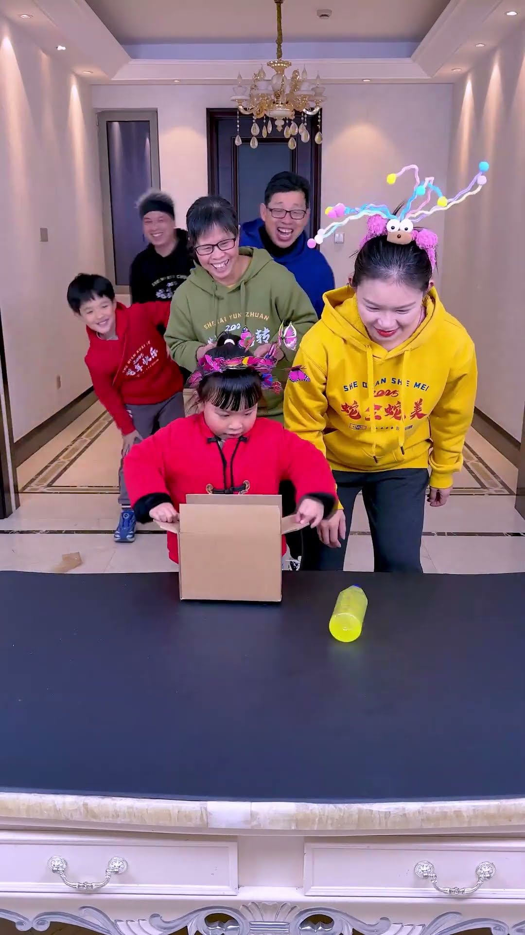 Blind Box Gift Challenge! Limited Time Edition#Funnyfamily#Partygames#Shorts#Challenge