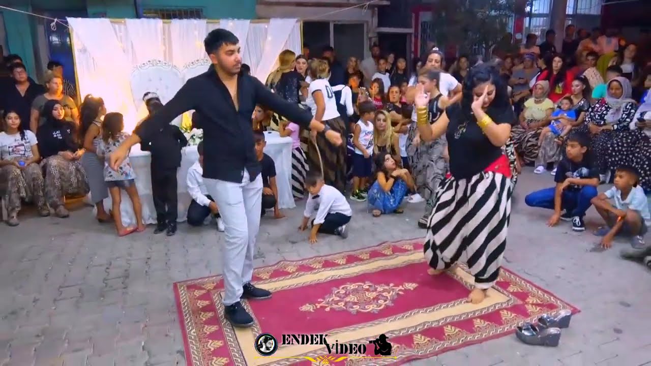 Roman Düğünleri Germencik - Emirhan & Sıla Çift'i Harika Oynuyor  #endekvideo