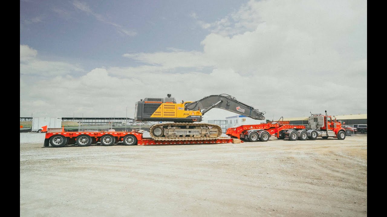 80 Ton Excavator Float Haul MGI Construction Corp. YouTube