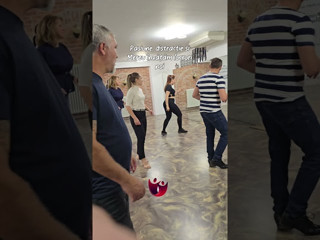 🔥 Începe ceva nou. Începe dansul. 🔥
Salsa & Bachata – curs nou pentru începători 💃🕺
Dacă simți că ai nevoie de energ