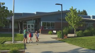 Goodbye, summer break: It's back to class for students in Evergreen Public Schools