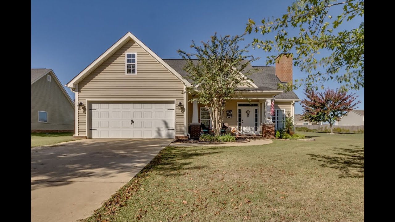 Homes for Sale in Tuscaloosa, 135584, 11657 Box Elder Way, Melinda Nix