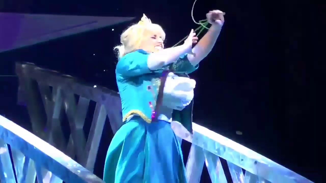 Frozen Live at the Hyperion Let it Go Dress Fail YouTube