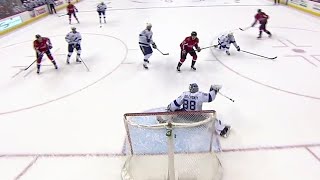 Capitals' Ovechkin ties the game after lasering shot top shelf