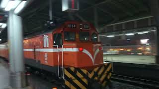 台鐵 7216次貨物列車 屏東通過(本務E229)