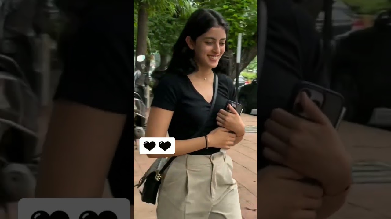Navya Nanda video