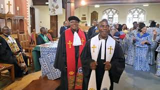 The Moderator & Clerk Of The General Assembly Of Epcg Dancing With London Congregation. Aug. 2023 Resimi