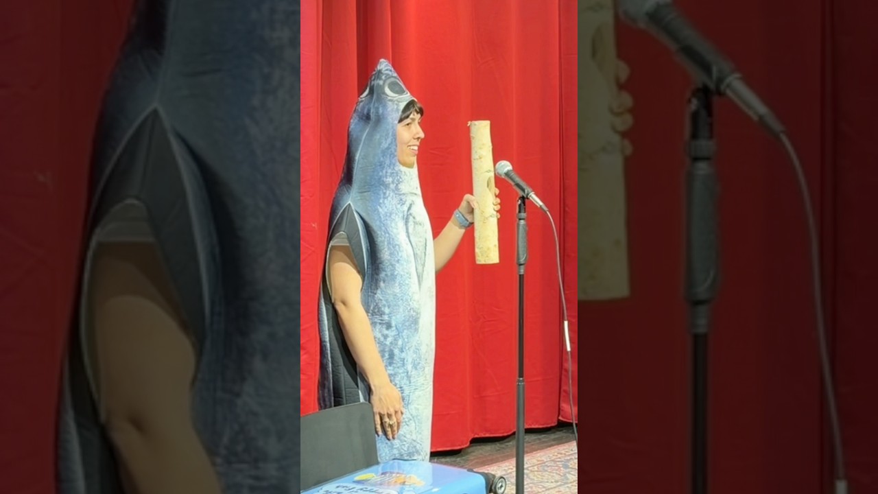 Log Reciting a Mono-logue #youtube #standupcomedy #comedy #fish #jesus #faith #shorts #clips #fyp