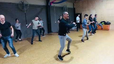 Bachata Shines (open level)