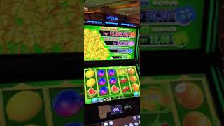 Clover Link..vi̇va Casi̇no Izmirden Çağlayan Akgul,Asuman Coskunseda Ve Berna Özene Gelsin