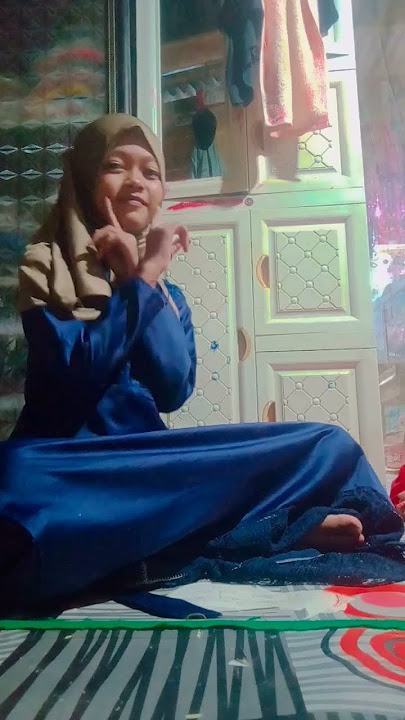 aku kecapek an seharian mencari uang