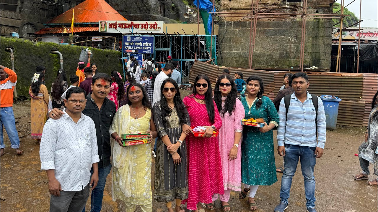 Vlog 4 😍 Aai ekvirechya bhetila with emirates team🥰