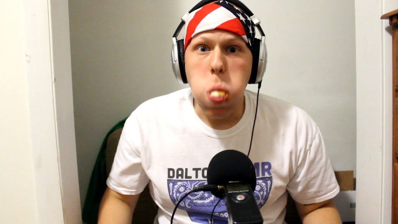 [ASMR] Пицца, газировка и истории с Далтоном #4