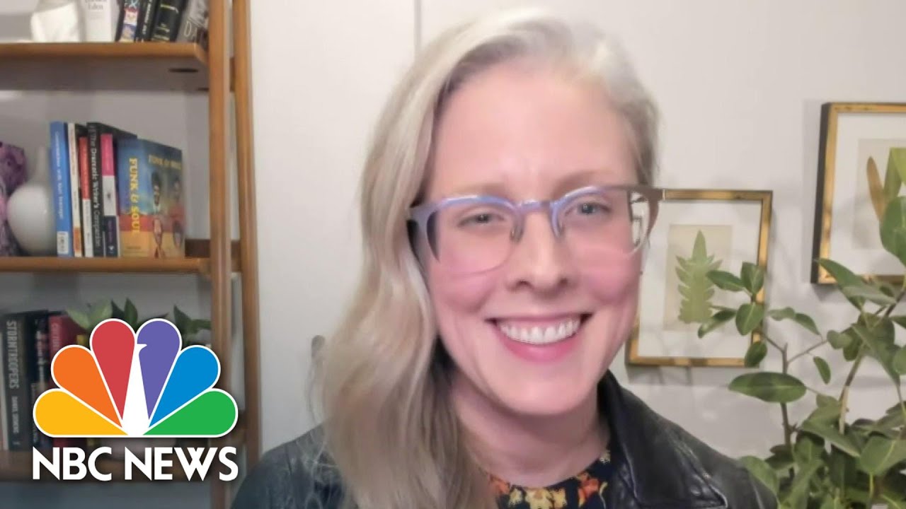 Facebook Removes Pages Pushing Health Misinformation | NBC News NOW