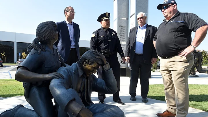 Statue At Clovis Memorial Honors Only NYPD Policew...