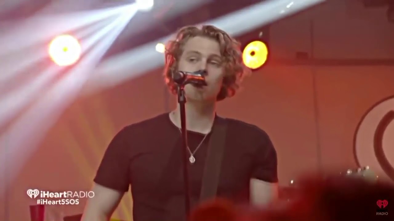 Moving Along - 5 Seconds of Summer ღ live [Sub en Español] (lyrics ...
