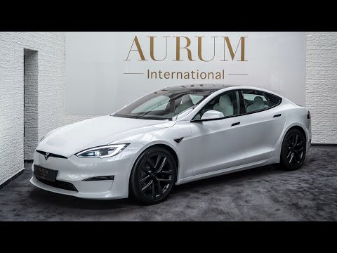 [2022] TESLA MODEL S PLAID - YOKE - PEARL WHITE/WHITE 1020 HP Walkaround by AURUM International [4K]