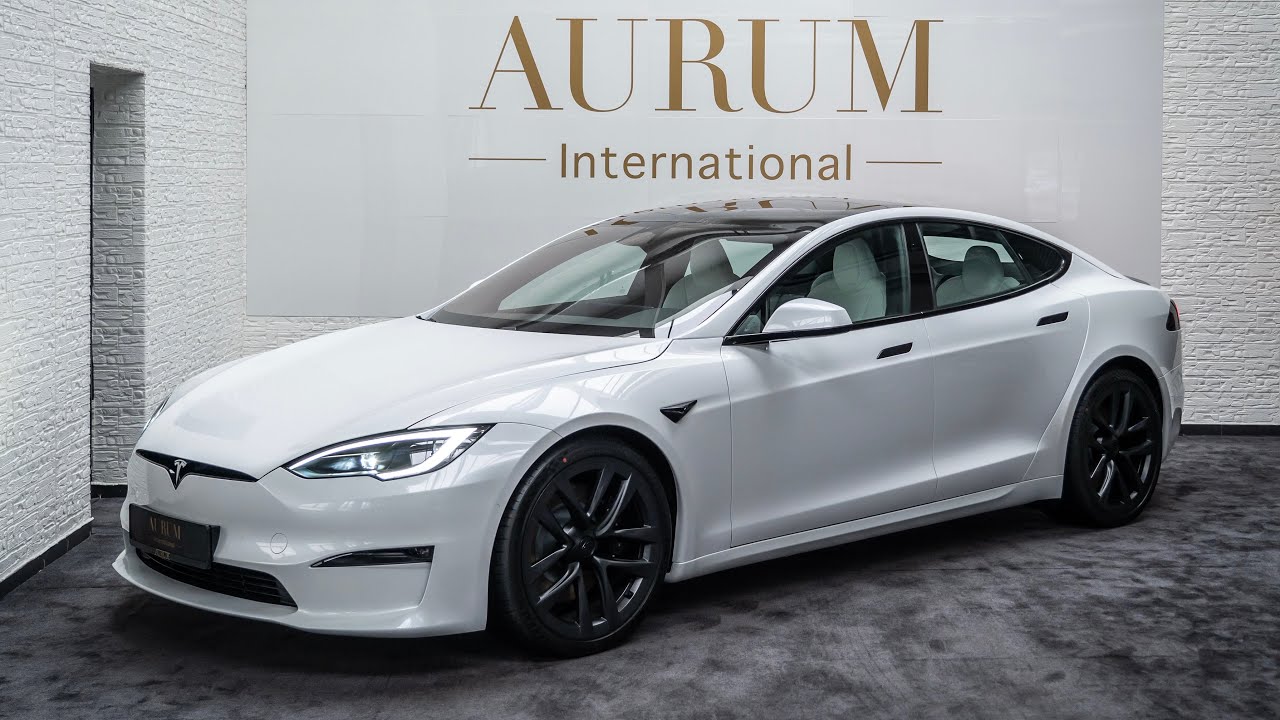 2022] Tesla Model S Plaid - Yoke - Pearl White/White 1020 Hp Walkaround By  Aurum International [4K] - Youtube