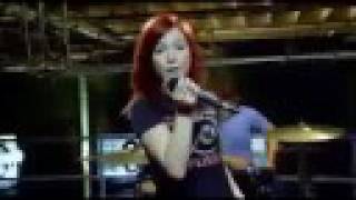 Paramore Pressure With S