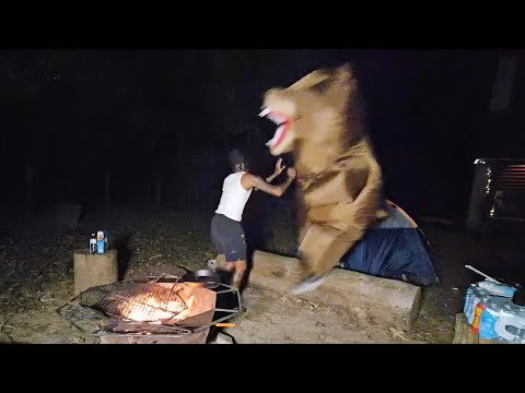 Lil Perfect Gets Attacked By WILD BEAR At Creepy Cabin!