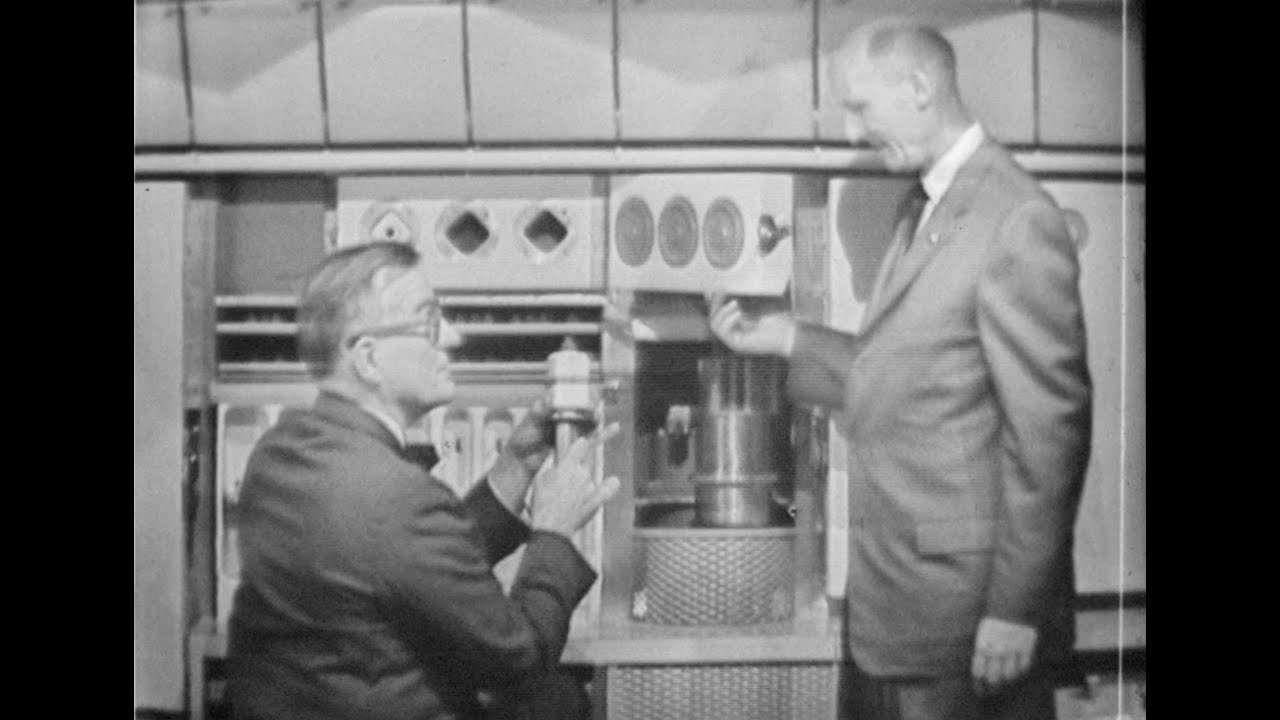 NBC News' Dave Garroway, tv host/singer Tennessee Ernie Ford c.... News  Photo - Getty Images, image size:1280x720