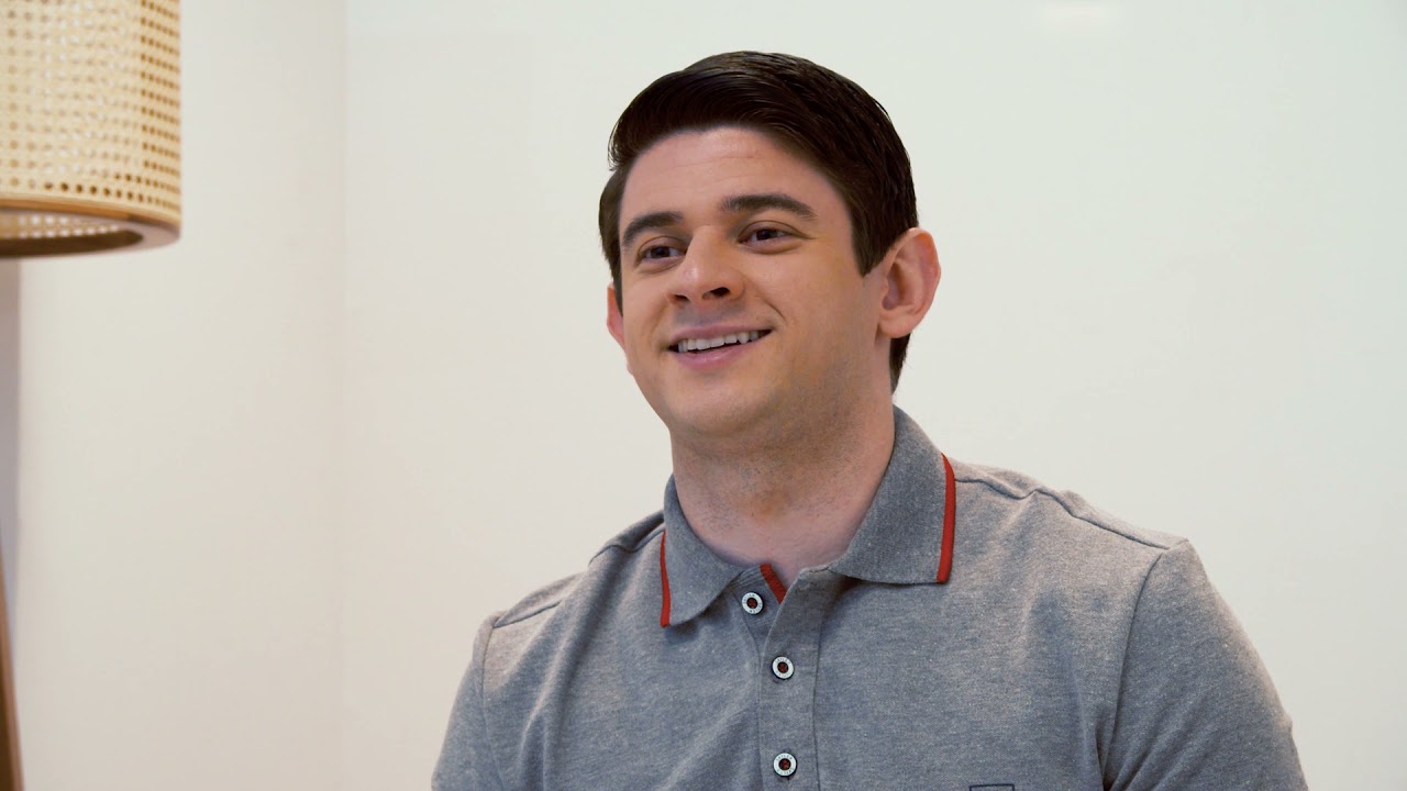 Senac Reference , Cursos de Idiomas  - Entrevista de emprego (Victor Alen | Authentic Productions)