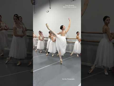 @tessa_rivadulla rehearsing for