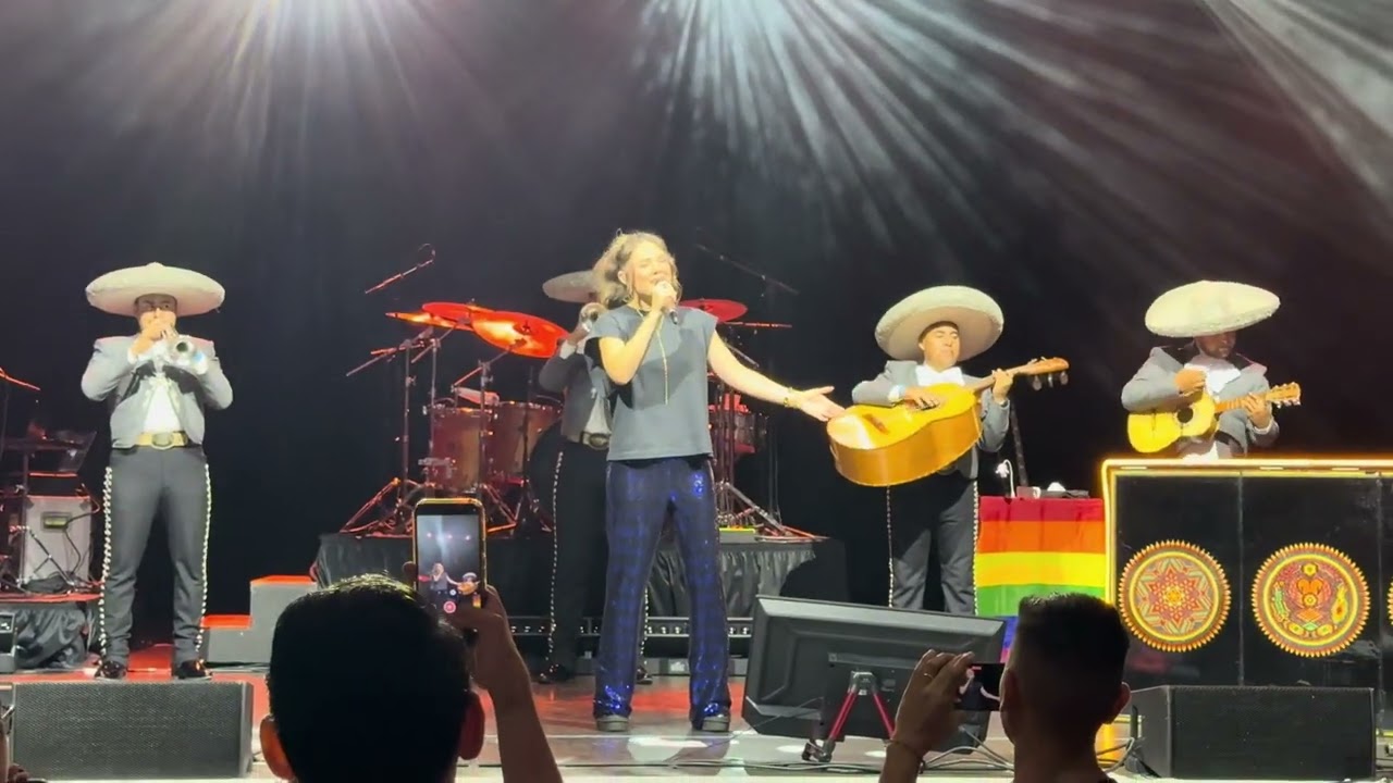 Jesse y Joy mariachi 