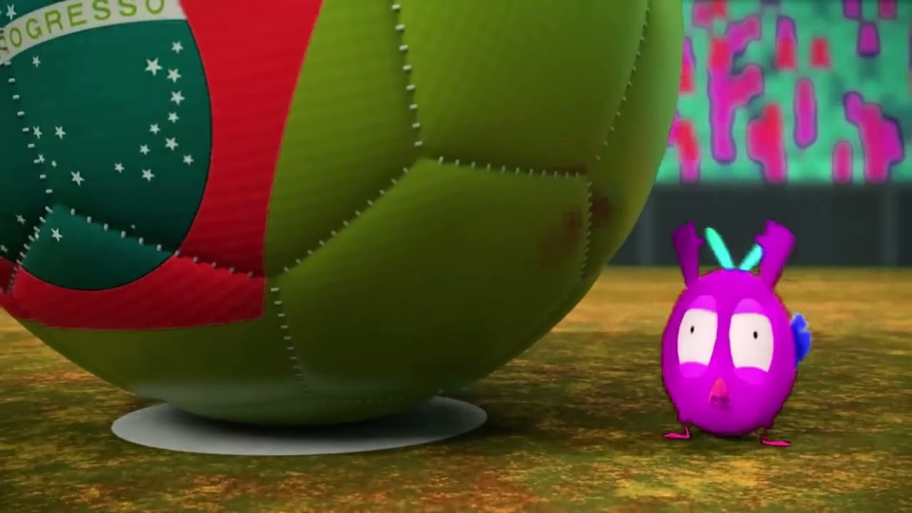 BALL IS COMING | WHERE IS CHICKY | SPONSORED BY: KLASKY CSUPO 2001 EFFECTS