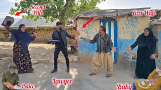 The presence of a lawyer to prepare a power of attorney for the divorce of the evil second wife 👨‍⚖️