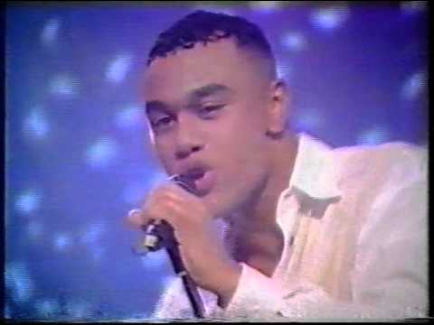 Worlds Apart - Could It Be I'm Falling In Love (live on TOTP, 1994)