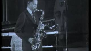 Miniatura de vídeo de "Dexter Gordon- Body and Soul (1970)"