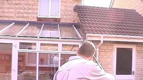 GLYDER Reach and Wash Pole from Ionic Systems