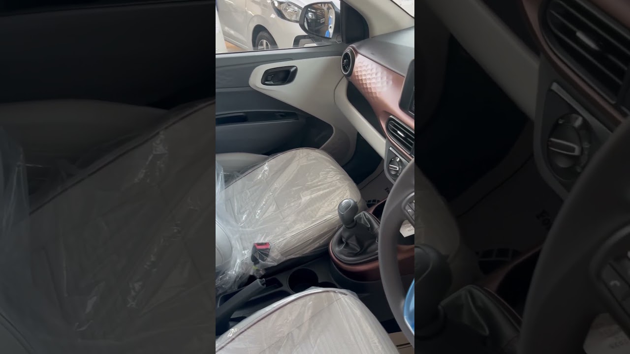 Hyundai Aura Corporate Petrol with CNG 