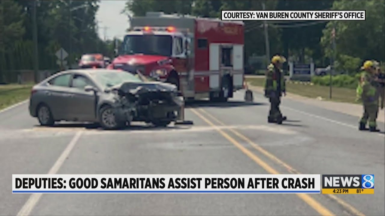 Deputies: Good Samaritans assist person after crash in Geneva Township ...