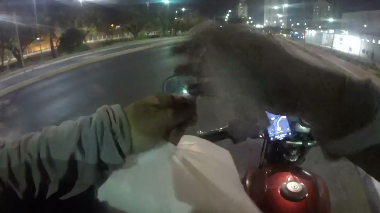 MotoVlog Cuiabá 99 Uber Parte 2 - Noite Cuiabana