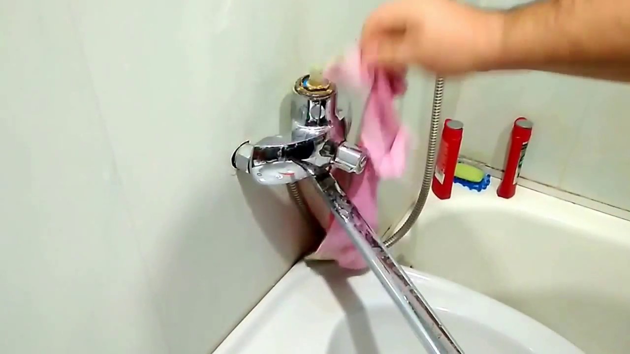 Как отремонтировать смеситель в ванной. Муж на час через Ютуб. - YouTube