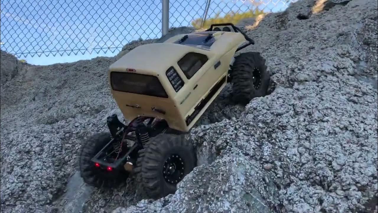 SCX10II Trail Honcho 2nd run New Tires and BRASS! Half cab Hill Climb