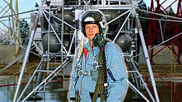 How Neil Armstrong Trained to Land on the Moon  - Smarter Every Day 250