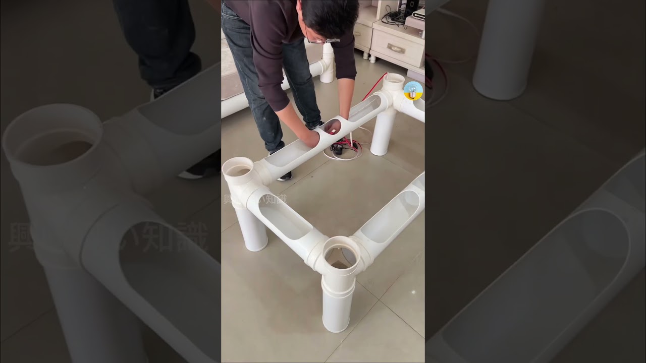 まばたき厳禁!水道管で作る光るアクアリウムテーブル |興味深い知識