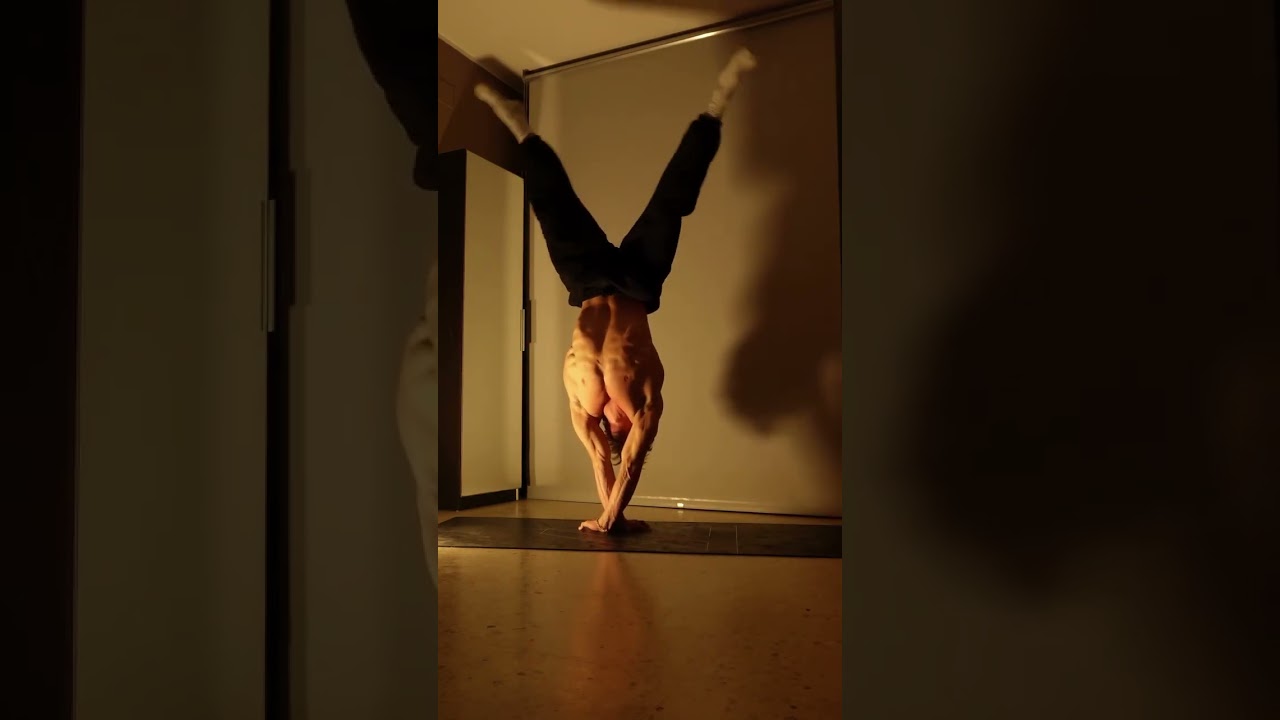 Reach Natural Prime – Strength, Calisthenics & Longevity -Adrián Algeciras 