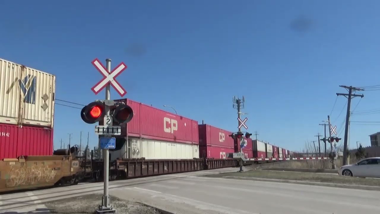 Panet Rd Railroad Crossing | Panet Rd, Winnipeg, Manitoba - YouTube