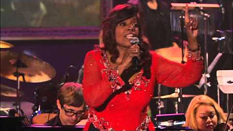 I Will Survive - Gloria Gaynor "Live"