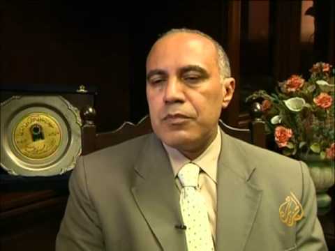 معاناة محافظات مصرية عدة من انقطاع الكهرباء