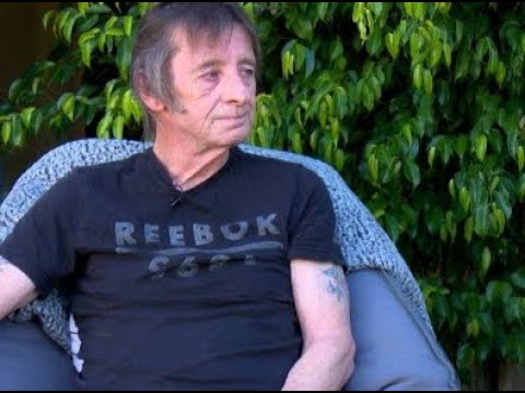 Will drummer Phil Rudd be rejoining ACDC?